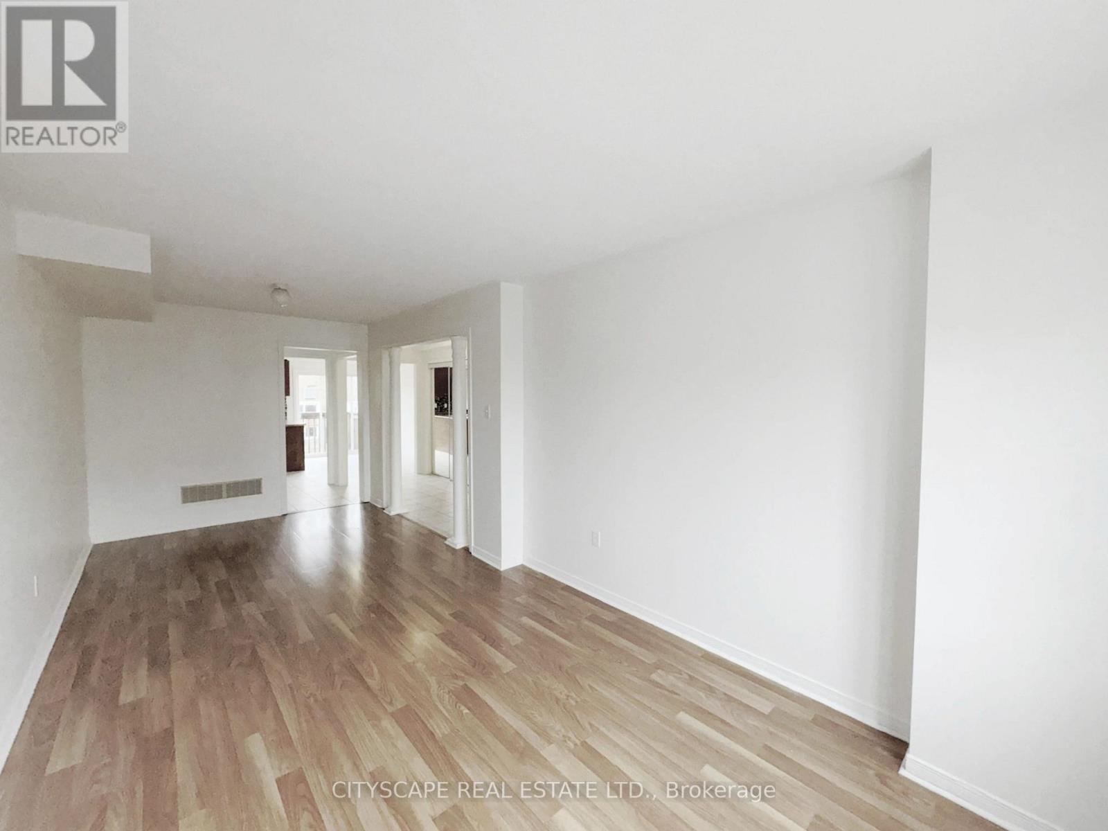 5797 Tiz Street, Mississauga, Ontario  L5R 0B4 - Photo 9 - W12994380