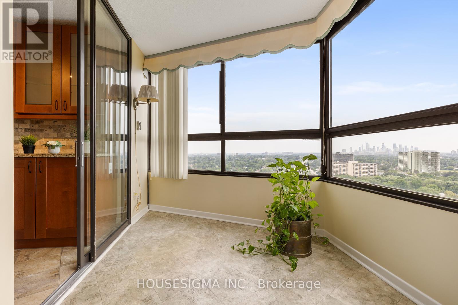 2010 - 1300 Bloor Street, Mississauga, Ontario  L4Y 3Z2 - Photo 11 - W12994410