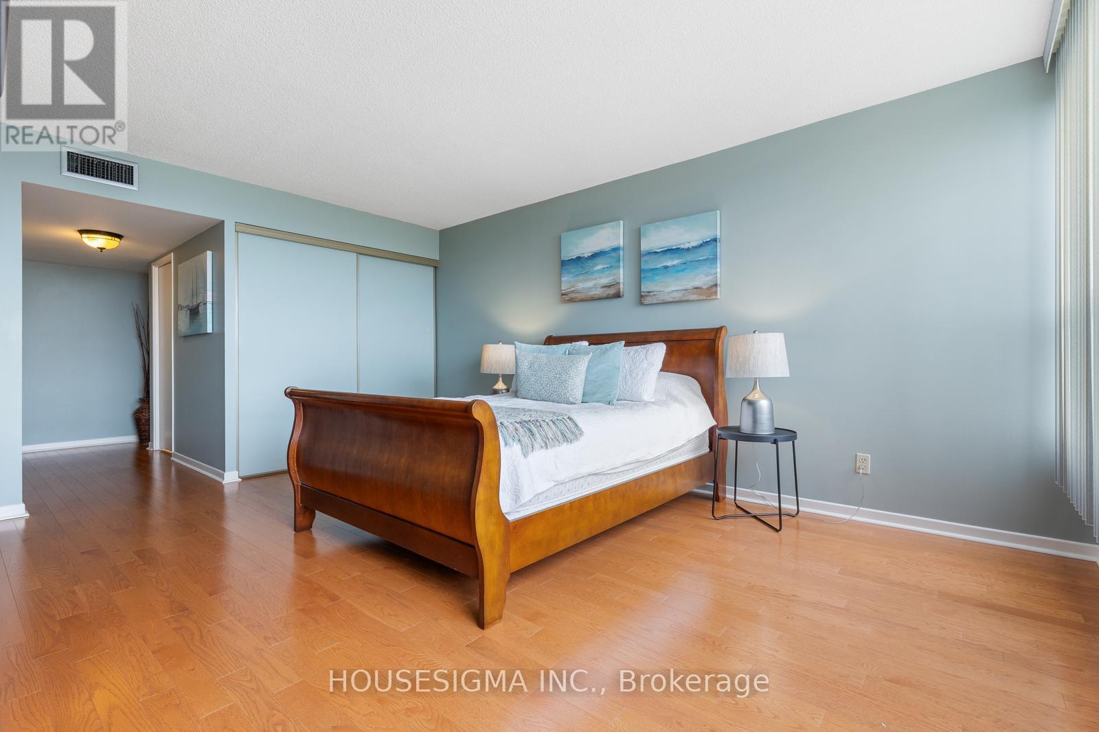 2010 - 1300 Bloor Street, Mississauga, Ontario  L4Y 3Z2 - Photo 18 - W12994410