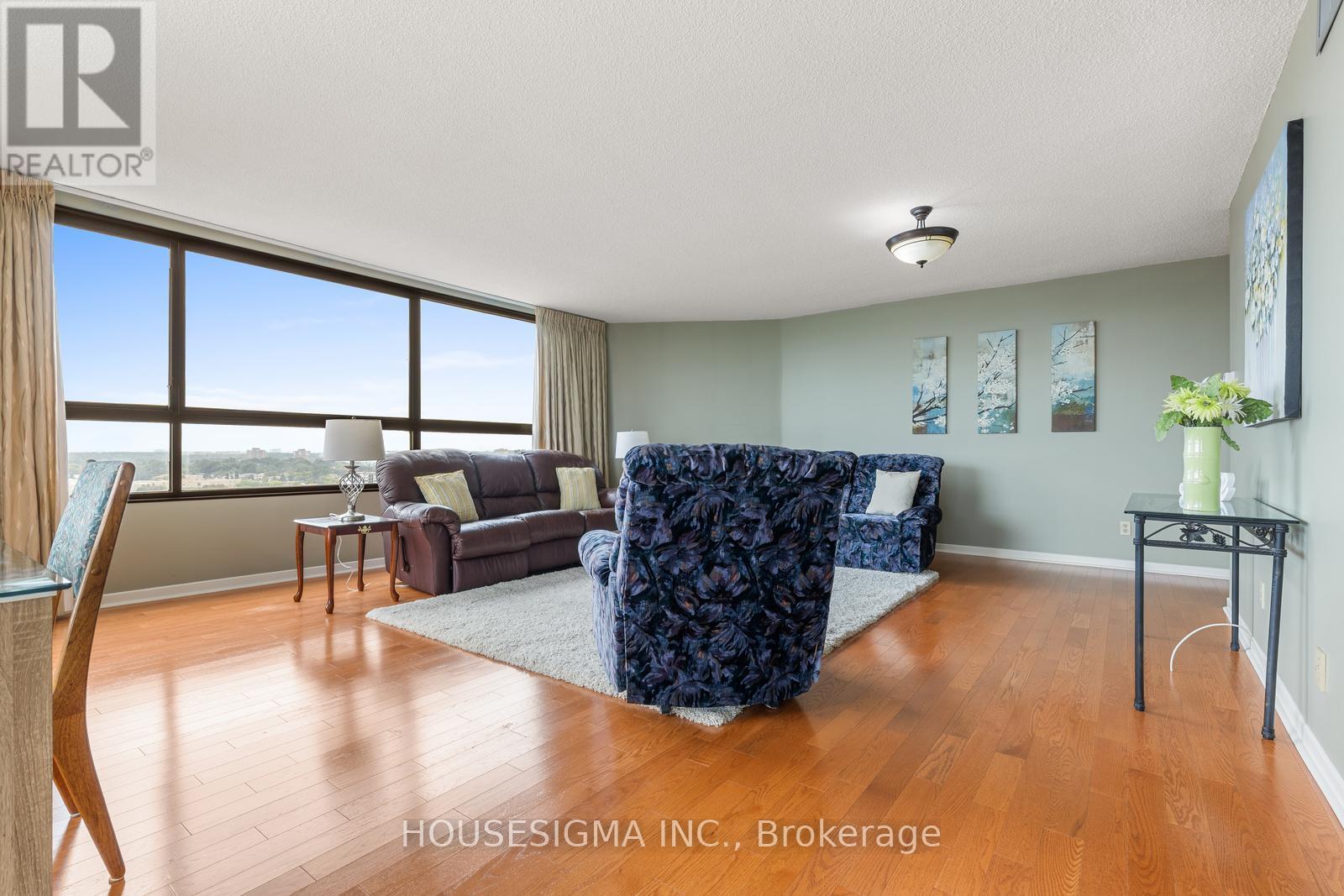 2010 - 1300 Bloor Street, Mississauga, Ontario  L4Y 3Z2 - Photo 7 - W12994410