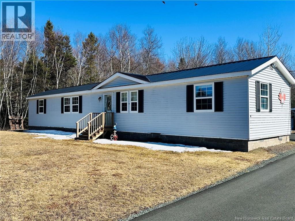 5061 Route 117 Hwy, Baie-Sainte-Anne, New Brunswick  E9A 1R1 - Photo 1 - NB137110