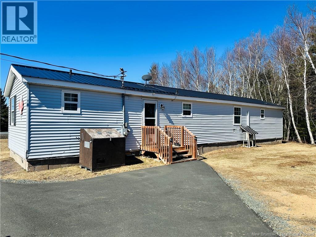 5061 Route 117 Hwy, Baie-Sainte-Anne, New Brunswick  E9A 1R1 - Photo 5 - NB137110