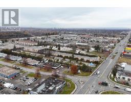 15 & 16 - 1884 MERIVALE ROAD, Ottawa, Ontario