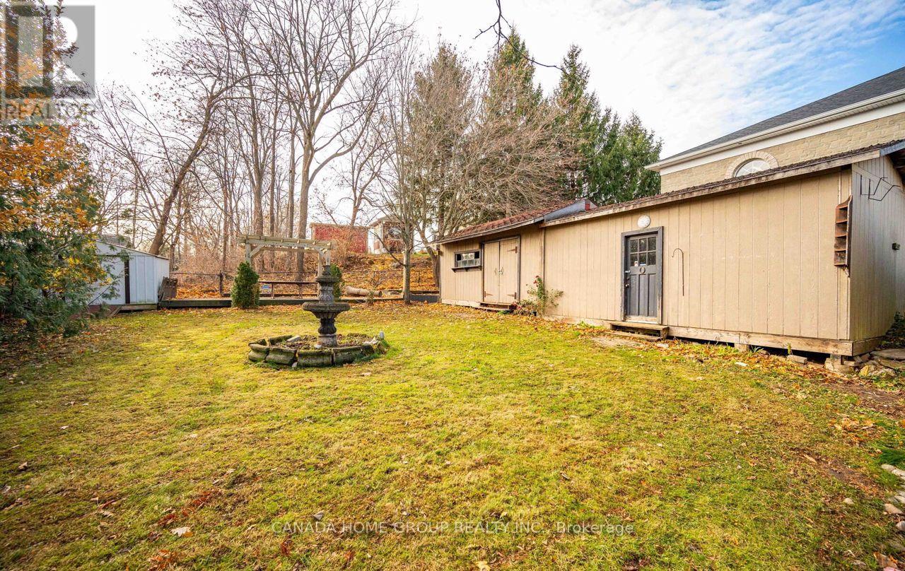 30 Main Street N, Milton, Ontario  L0P 1B0 - Photo 9 - W12956548