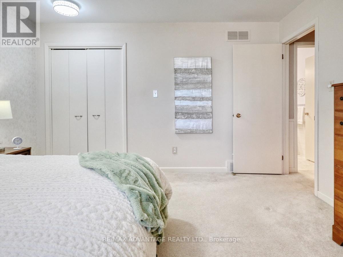 150 Guildford Crescent, London South, Ontario  N6J 3Y6 - Photo 32 - X12994470