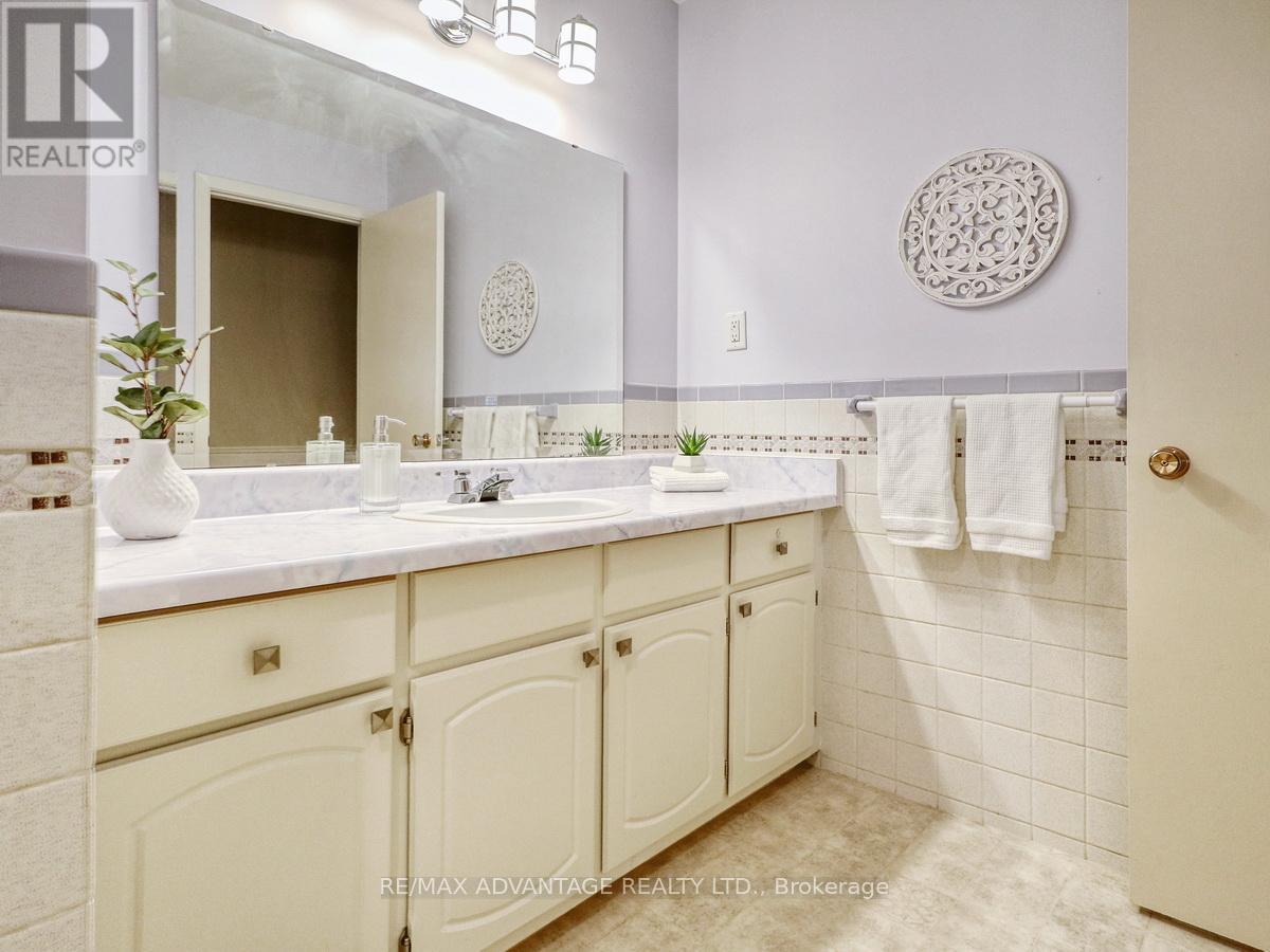 150 Guildford Crescent, London South, Ontario  N6J 3Y6 - Photo 37 - X12994470