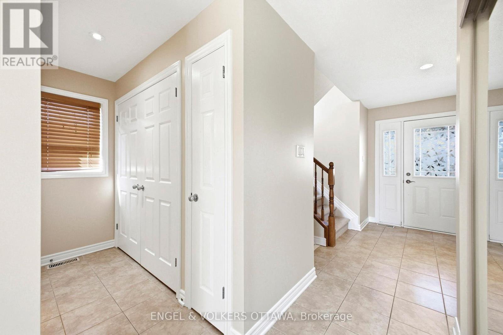 234 Branthaven Street, Ottawa, Ontario K4A 0H6 - Photo 6 - X12994444