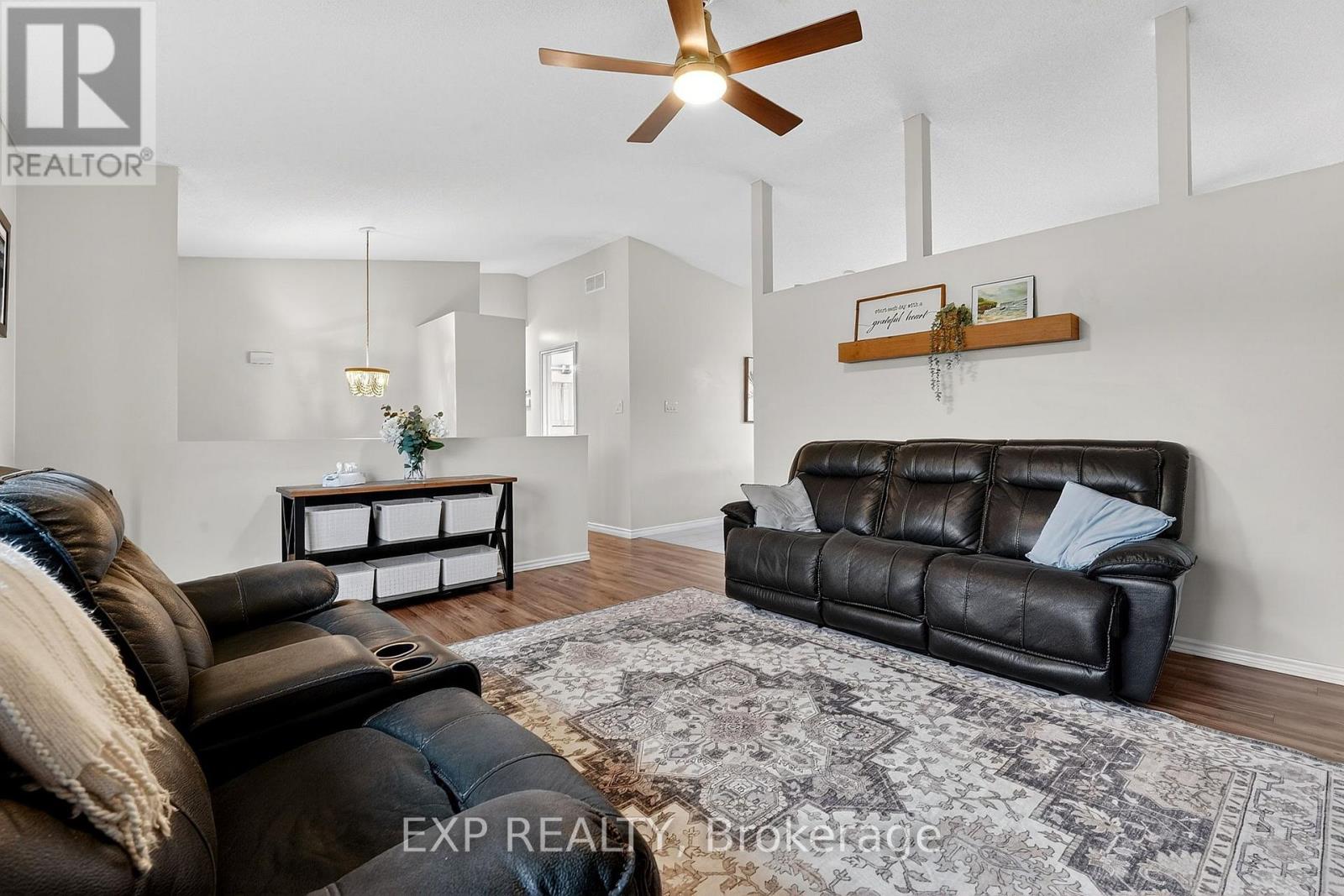 414 Fairview Road, Fort Erie, Ontario  L2A 4S2 - Photo 10 - X12994432