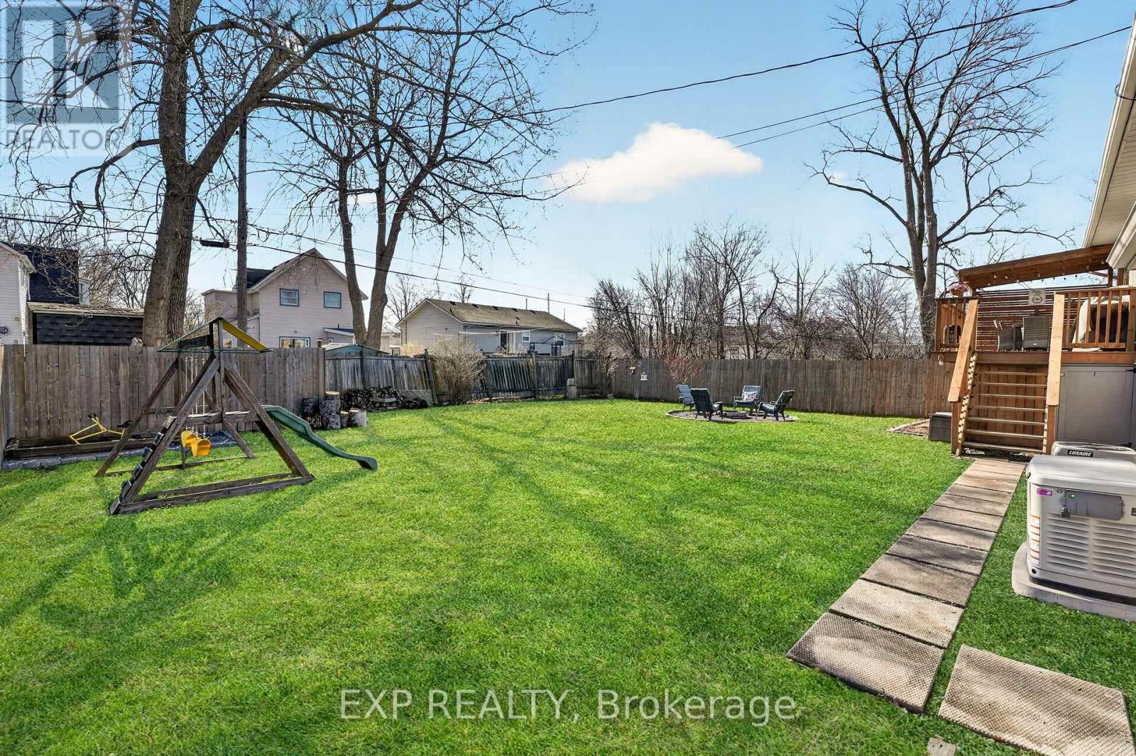 414 Fairview Road, Fort Erie, Ontario  L2A 4S2 - Photo 38 - X12994432