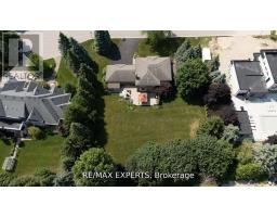 10 KEHOE COURT, King, Ontario