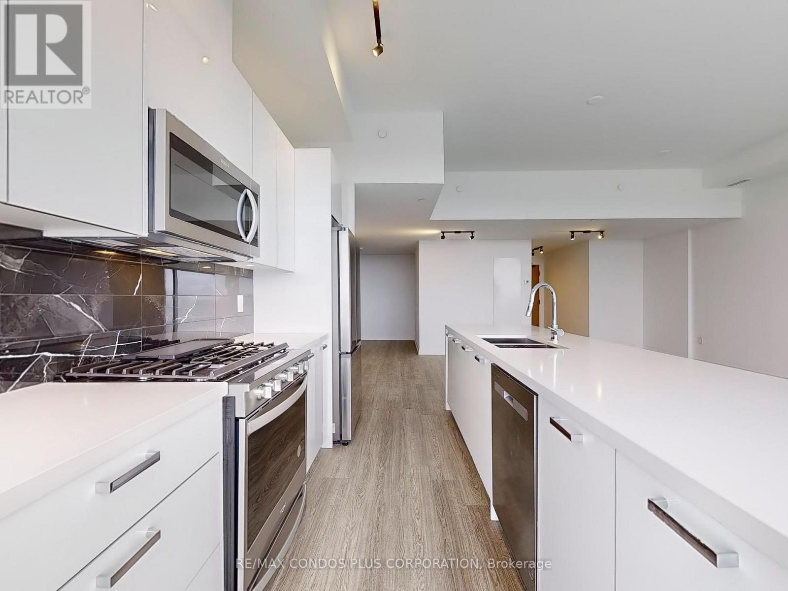 1909 - 195 Mccaul Street, Toronto, Ontario  M5T 1W6 - Photo 13 - C12994418