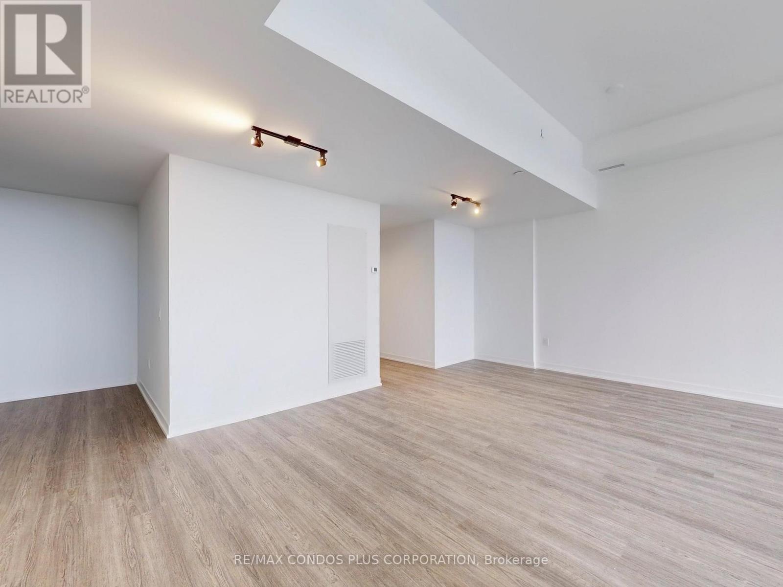 1909 - 195 Mccaul Street, Toronto, Ontario  M5T 1W6 - Photo 17 - C12994418