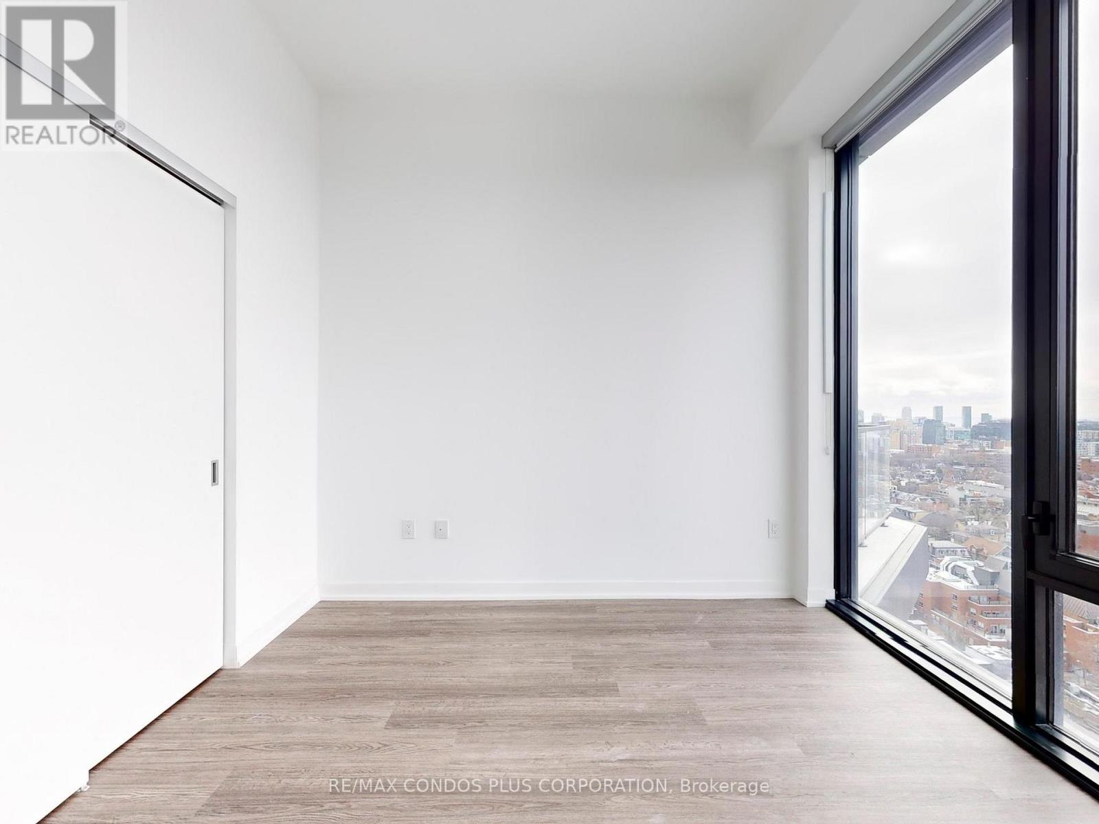 1909 - 195 Mccaul Street, Toronto, Ontario  M5T 1W6 - Photo 29 - C12994418