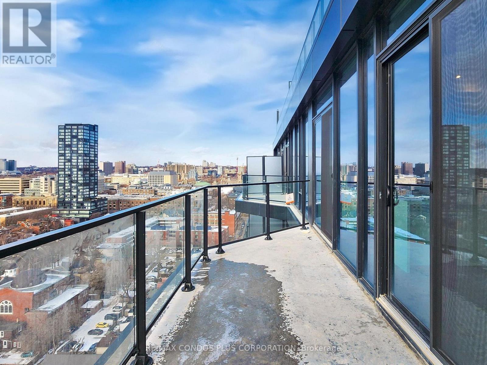 1909 - 195 Mccaul Street, Toronto, Ontario  M5T 1W6 - Photo 44 - C12994418