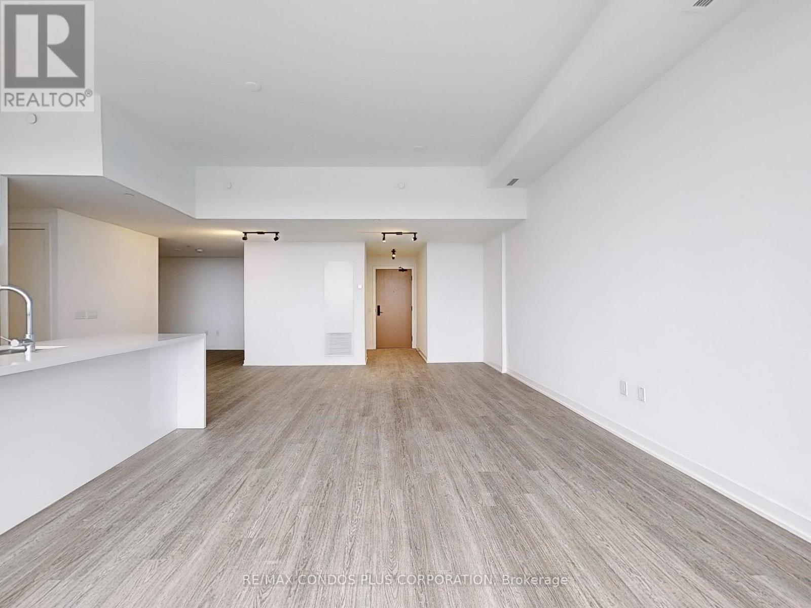 1909 - 195 Mccaul Street, Toronto, Ontario  M5T 1W6 - Photo 8 - C12994418