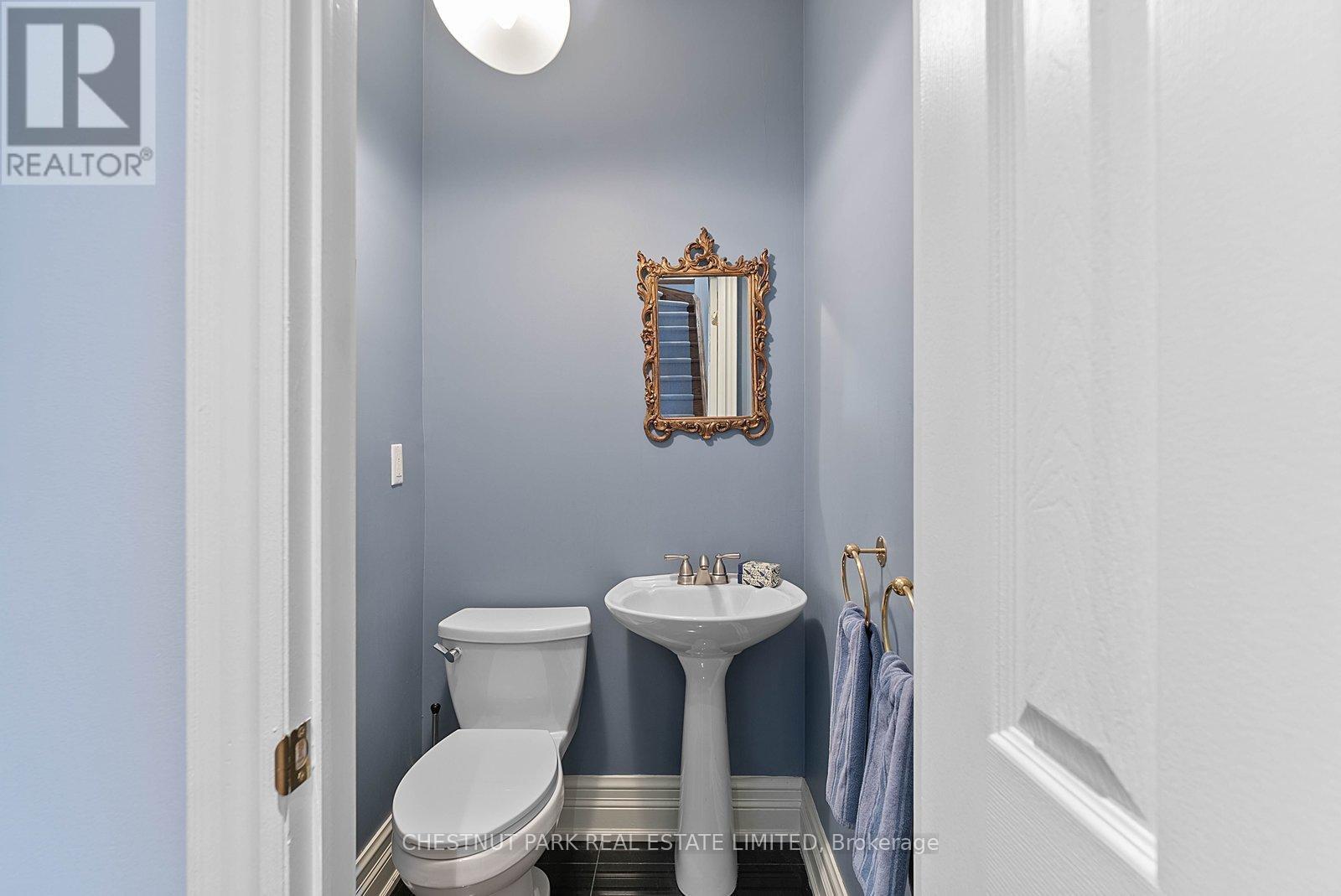 21 Castlefield Avenue, Toronto, Ontario  M4R 1G3 - Photo 13 - C12994448