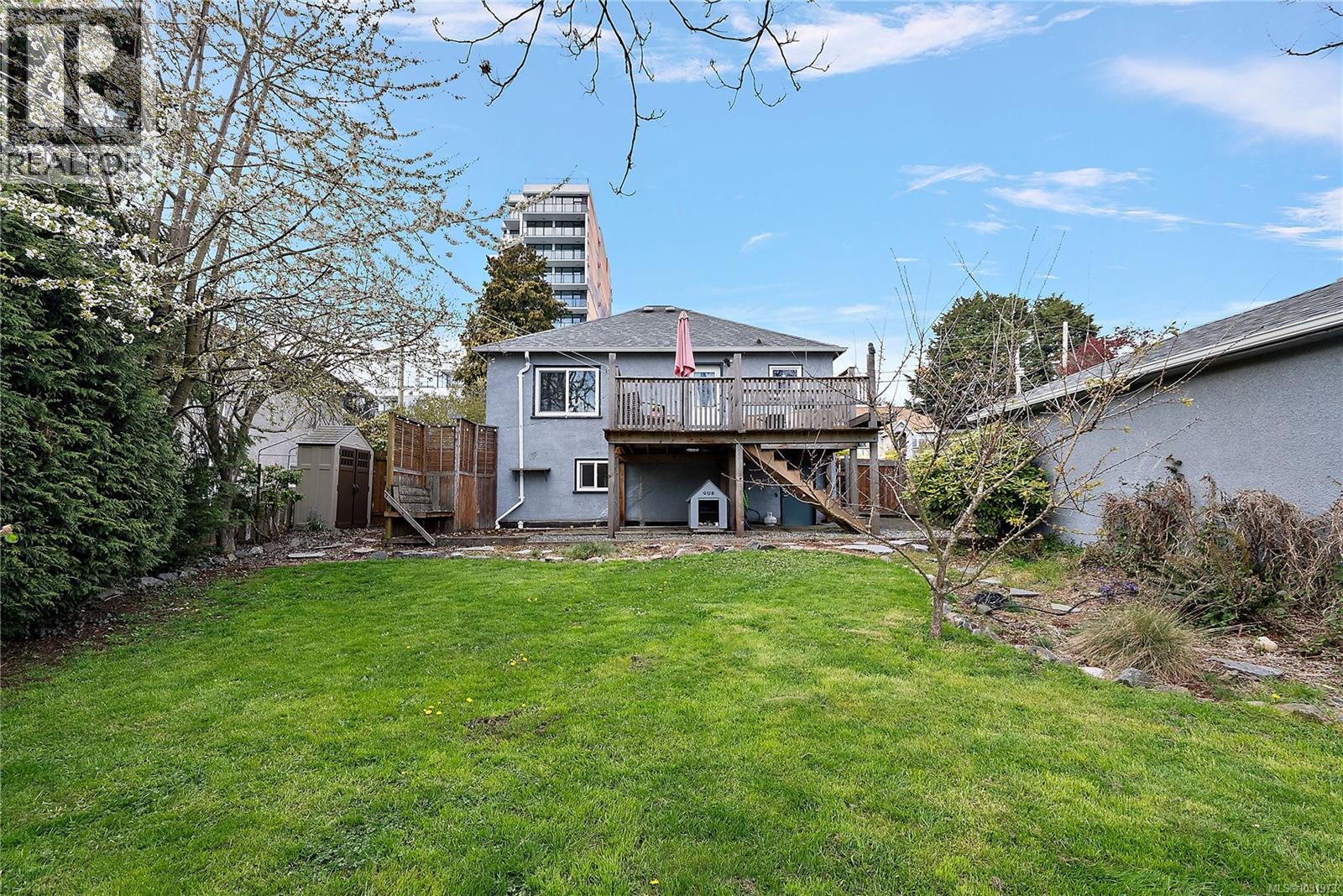 877 Wollaston St, Esquimalt, British Columbia  V9A 5A9 - Photo 16 - 1031973