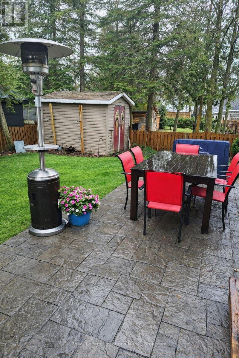 47 Balsam Street, Tiny, Ontario  L0L 1P0 - Photo 9 - S12881636