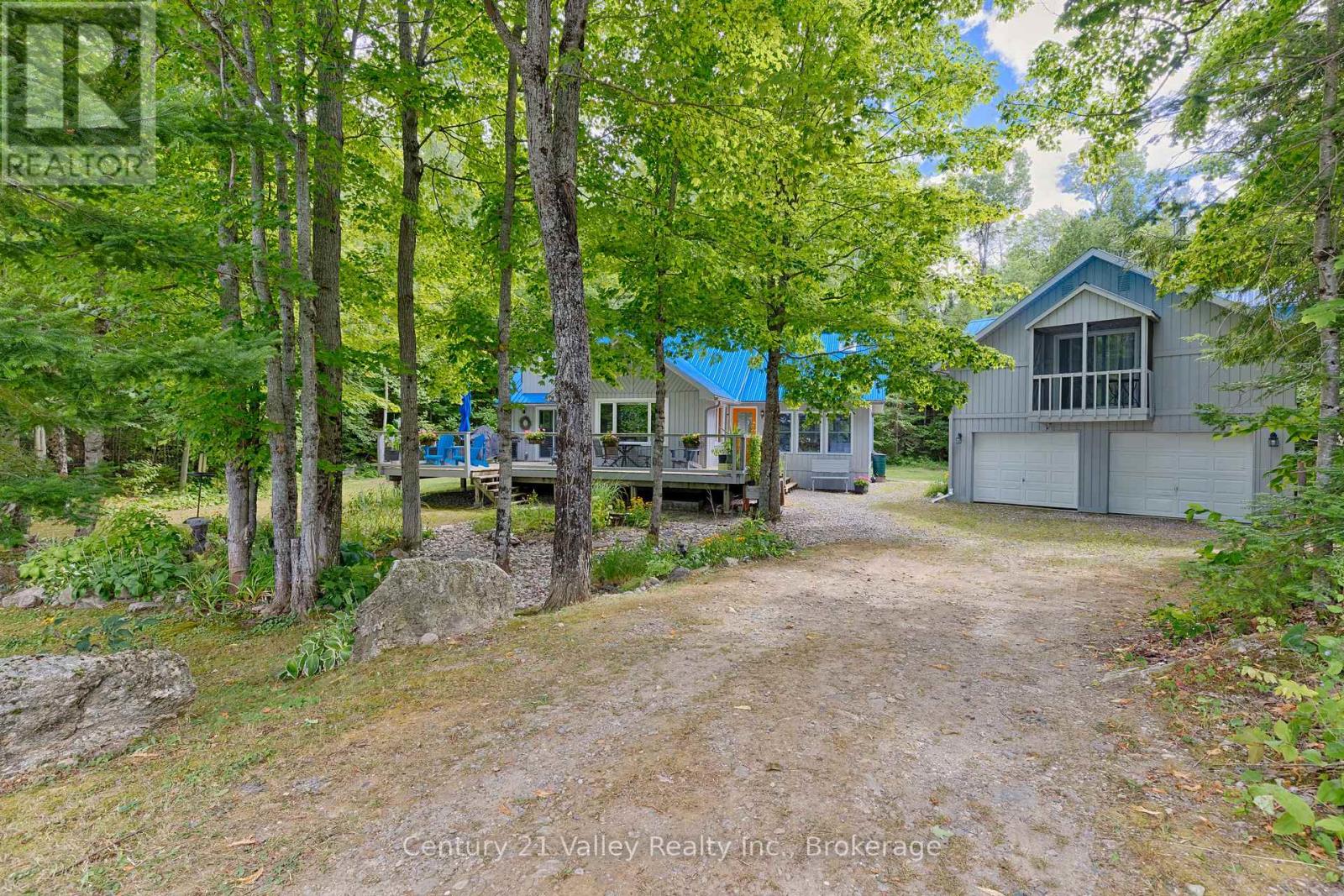 671 GRAPHITE BAY ROAD, Greater Madawaska, Ontario