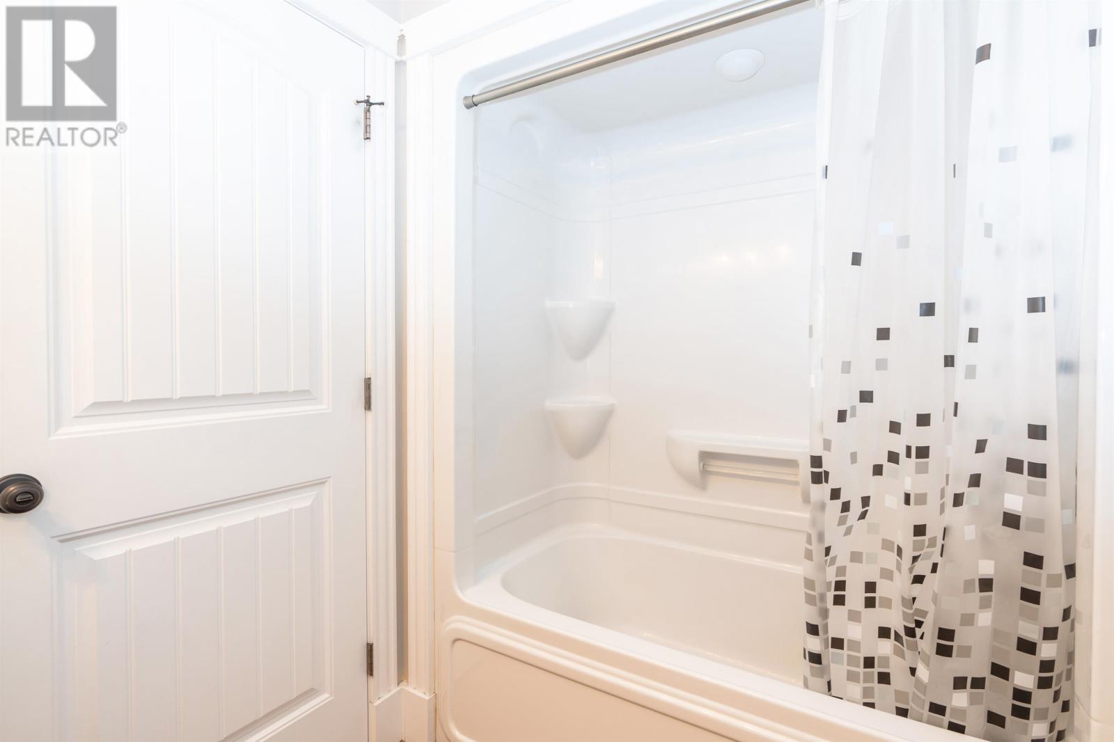 122 Essex Crescent, West Royalty, Prince Edward Island  C1E 0G8 - Photo 30 - 202607278