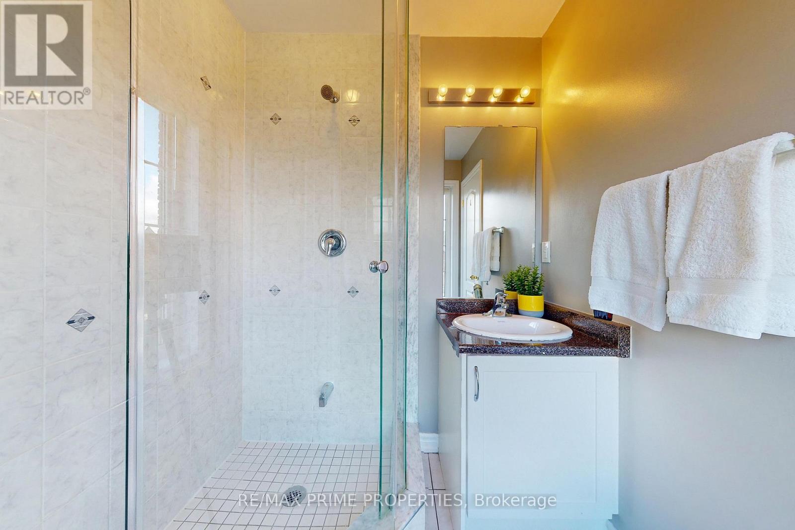 21 Sprucewood Road, Brampton, Ontario L6Z 0J0 - Photo 22 - W12994462