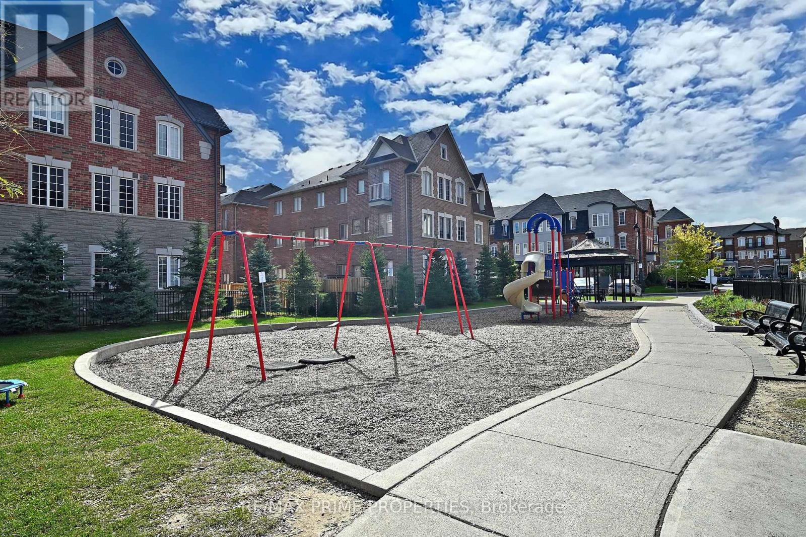 21 Sprucewood Road, Brampton, Ontario L6Z 0J0 - Photo 34 - W12994462