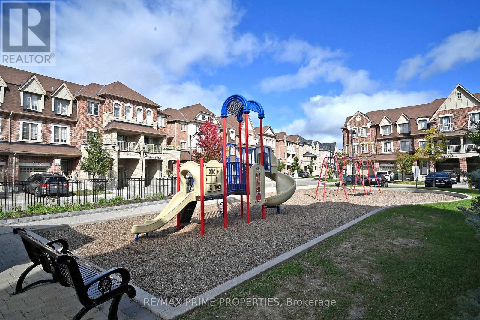 21 Sprucewood Road, Brampton, Ontario L6Z 0J0 - Photo 35 - W12994462