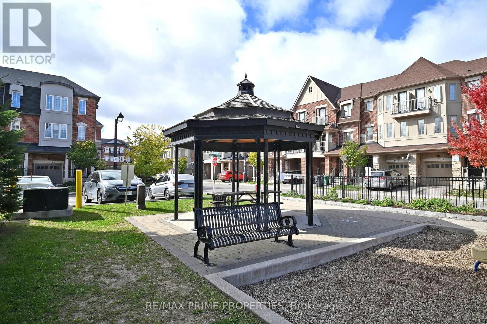 21 Sprucewood Road, Brampton, Ontario L6Z 0J0 - Photo 36 - W12994462