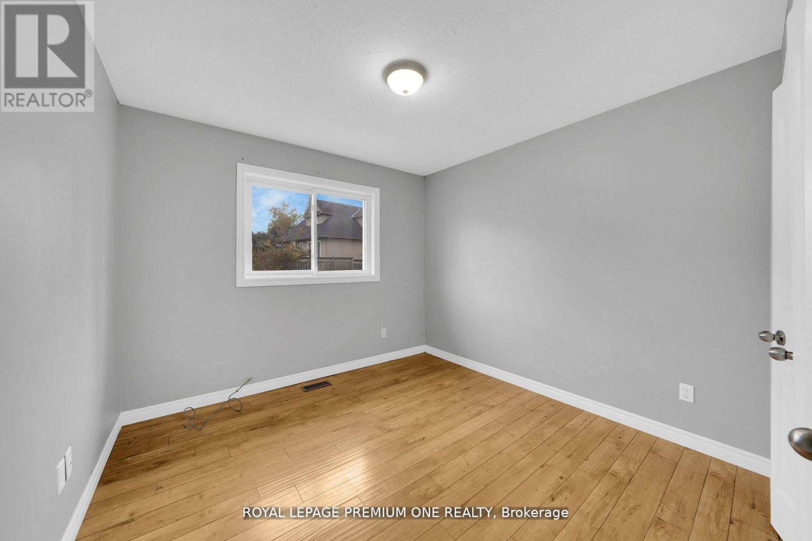 269 Berry Street, Shelburne, Ontario  L9V 3C9 - Photo 19 - X12994436