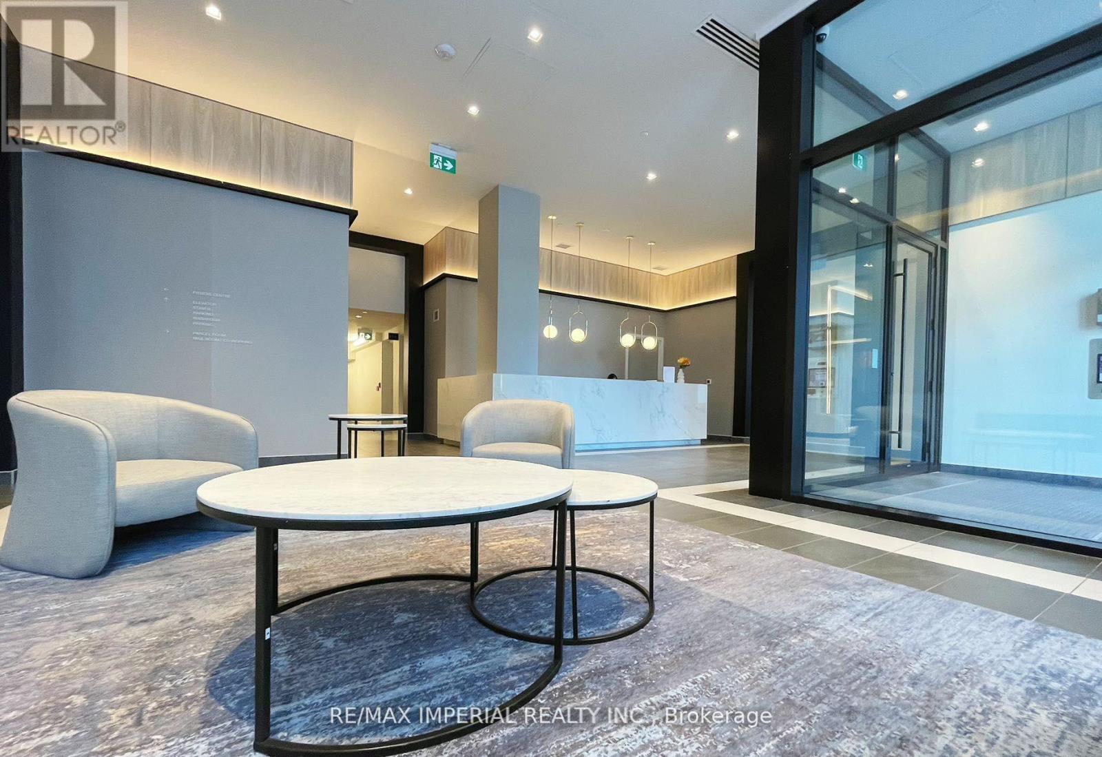 429 - 1 Jarvis Street, Hamilton, Ontario L8R 0A8 - Photo 3 - X12994438