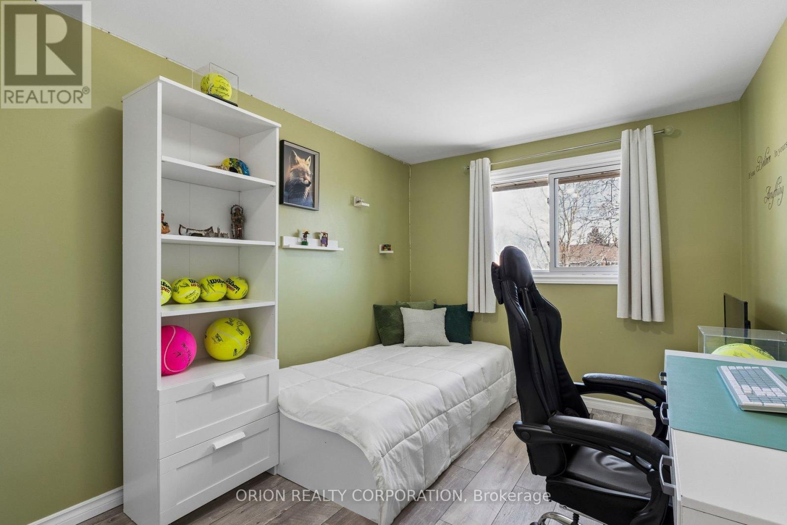 1014b Vanier Avenue, Woodstock, Ontario  N4S 4K4 - Photo 20 - X12994454