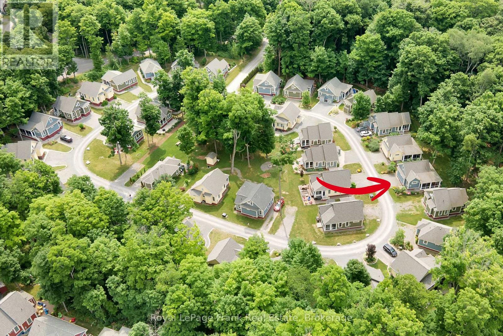 203 - 40 Hollow Lane, Prince Edward County, Ontario  K0K 1P0 - Photo 3 - X12994458