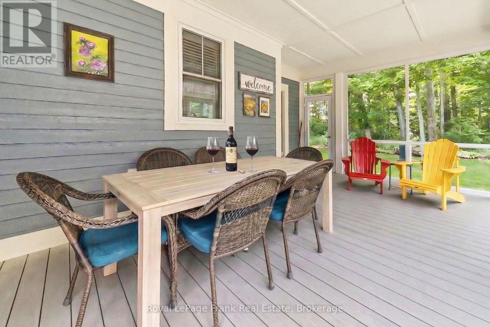 203 - 40 Hollow Lane, Prince Edward County, Ontario  K0K 1P0 - Photo 5 - X12994458