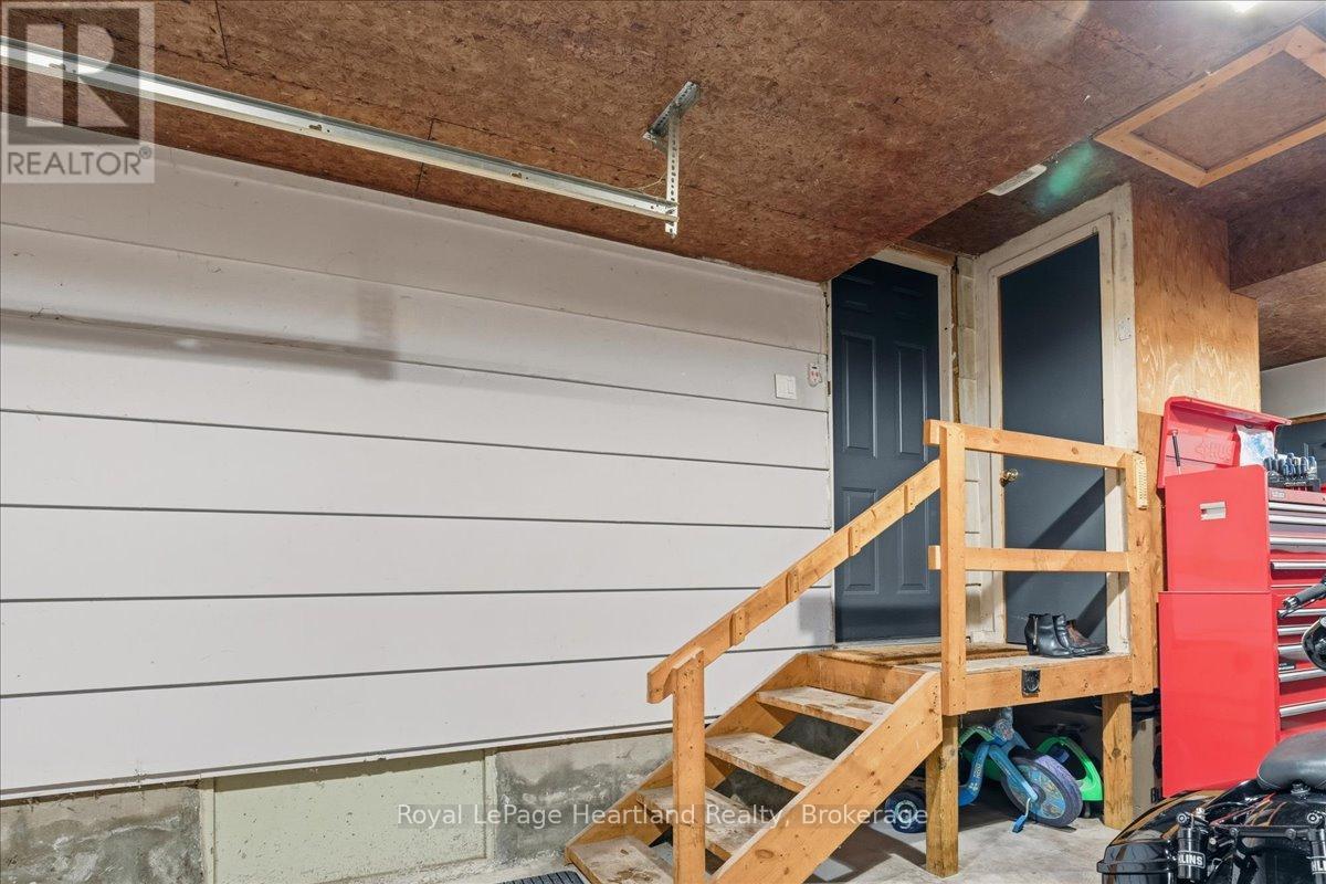 77 Chalk Street N, Huron East (Seaforth), Ontario  N0K 1W0 - Photo 43 - X12830850