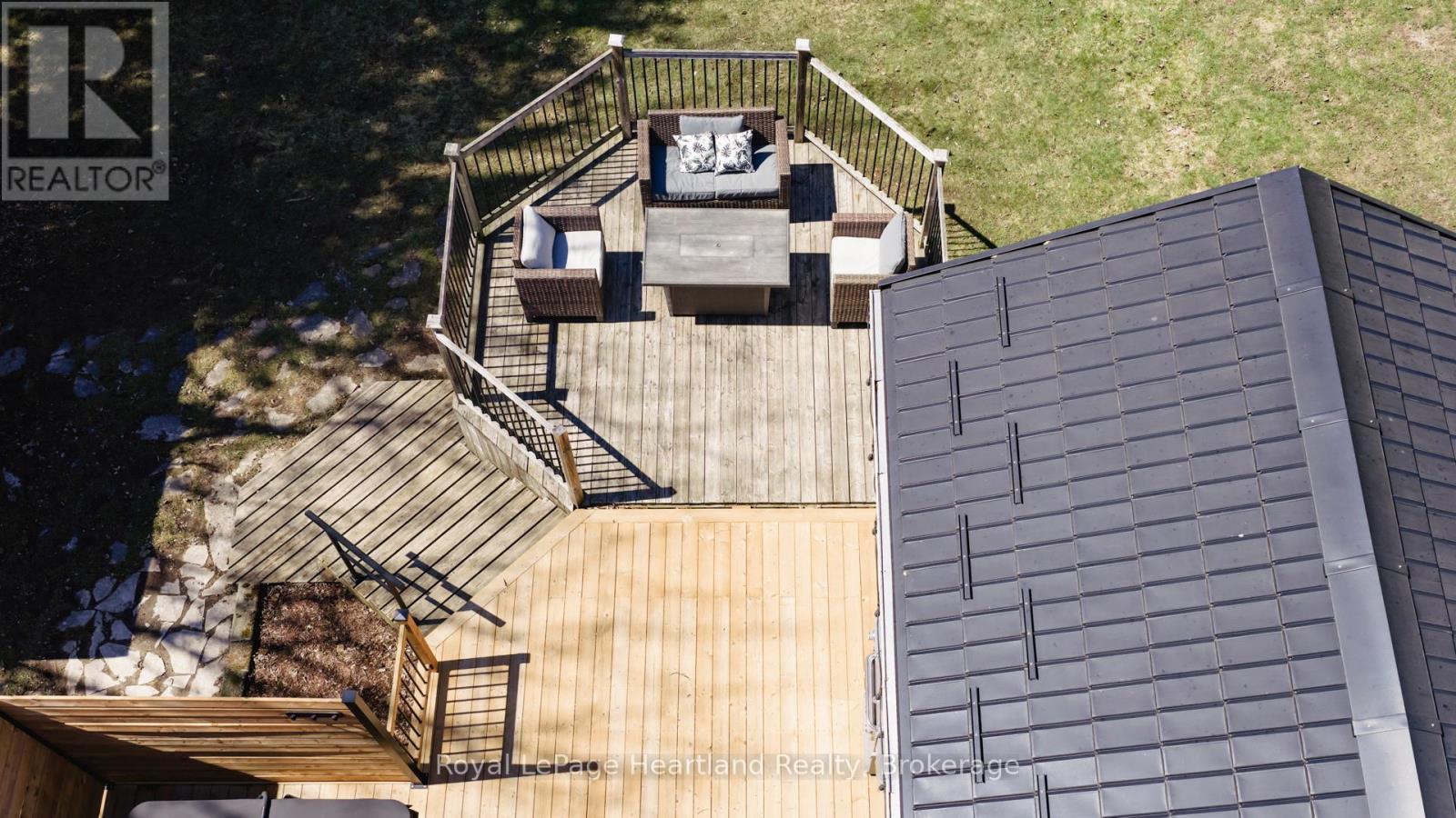 77 Chalk Street N, Huron East (Seaforth), Ontario  N0K 1W0 - Photo 37 - X12830850