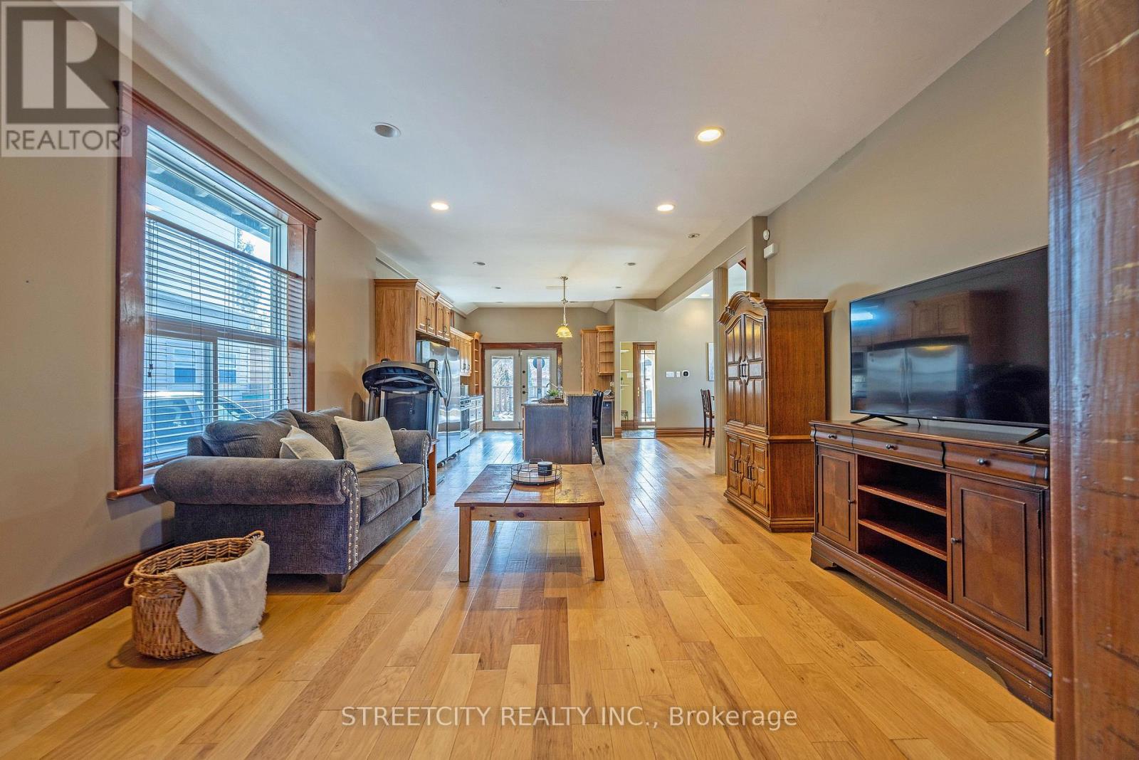 55 Tecumseh Avenue, London South, Ontario  N6C 1R5 - Photo 17 - X12868382