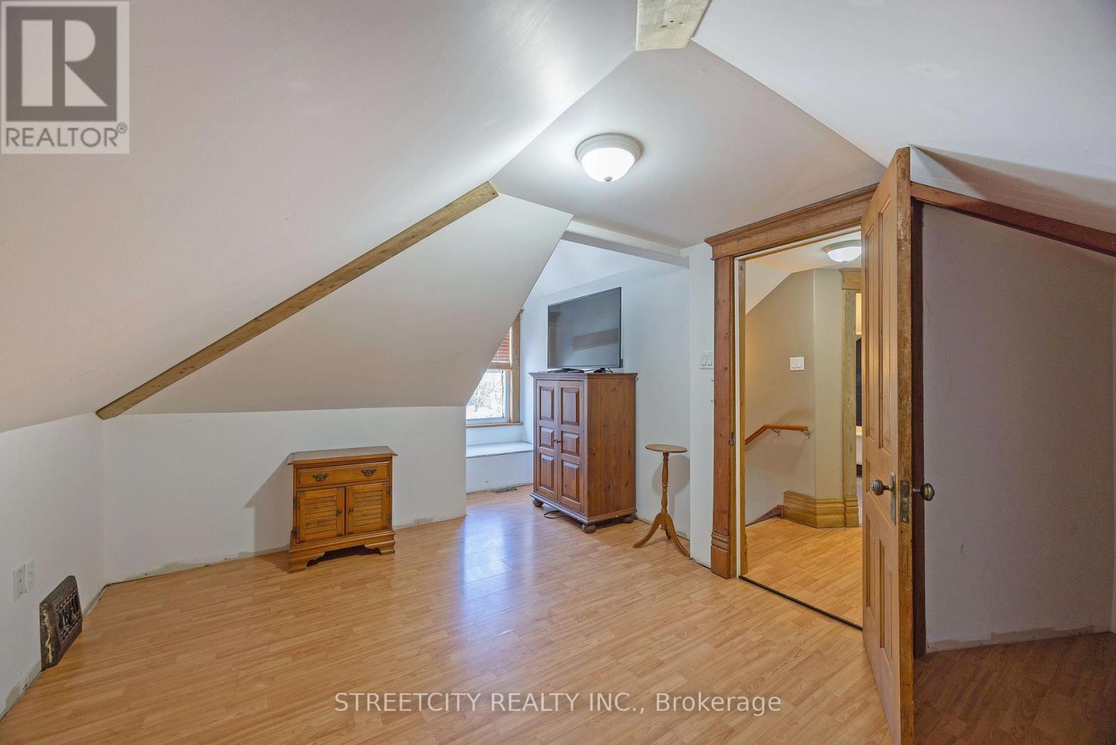 55 Tecumseh Avenue, London South, Ontario  N6C 1R5 - Photo 39 - X12868382