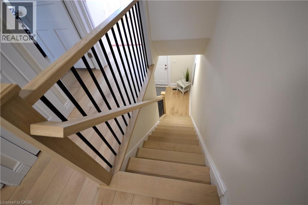 151 London Street N, Hamilton, Ontario  L8H 4B6 - Photo 22 - 40817796