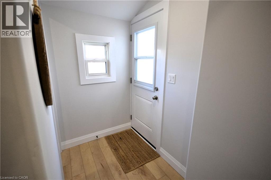 151 London Street N, Hamilton, Ontario  L8H 4B6 - Photo 19 - 40817796