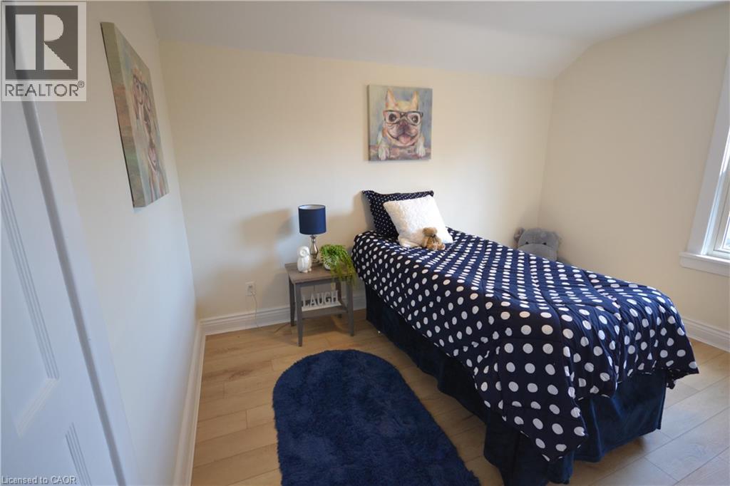 151 London Street N, Hamilton, Ontario  L8H 4B6 - Photo 30 - 40817796