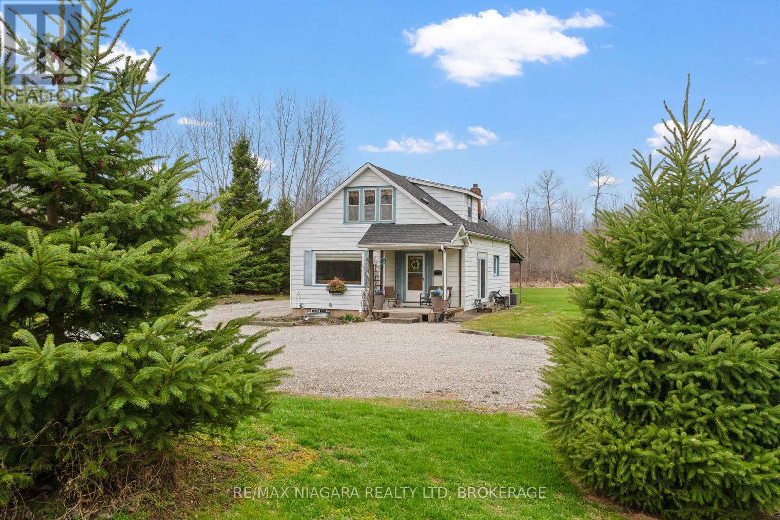 1183 Merrittville Highway, Thorold, Ontario  L3B 5N5 - Photo 2 - X12994294