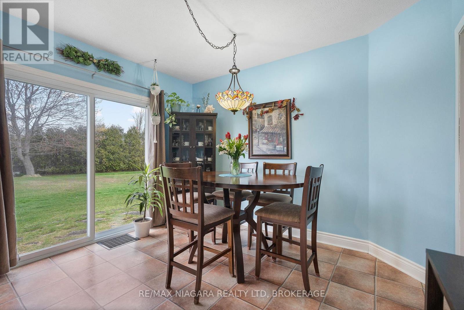 1183 Merrittville Highway, Thorold, Ontario  L3B 5N5 - Photo 7 - X12994294