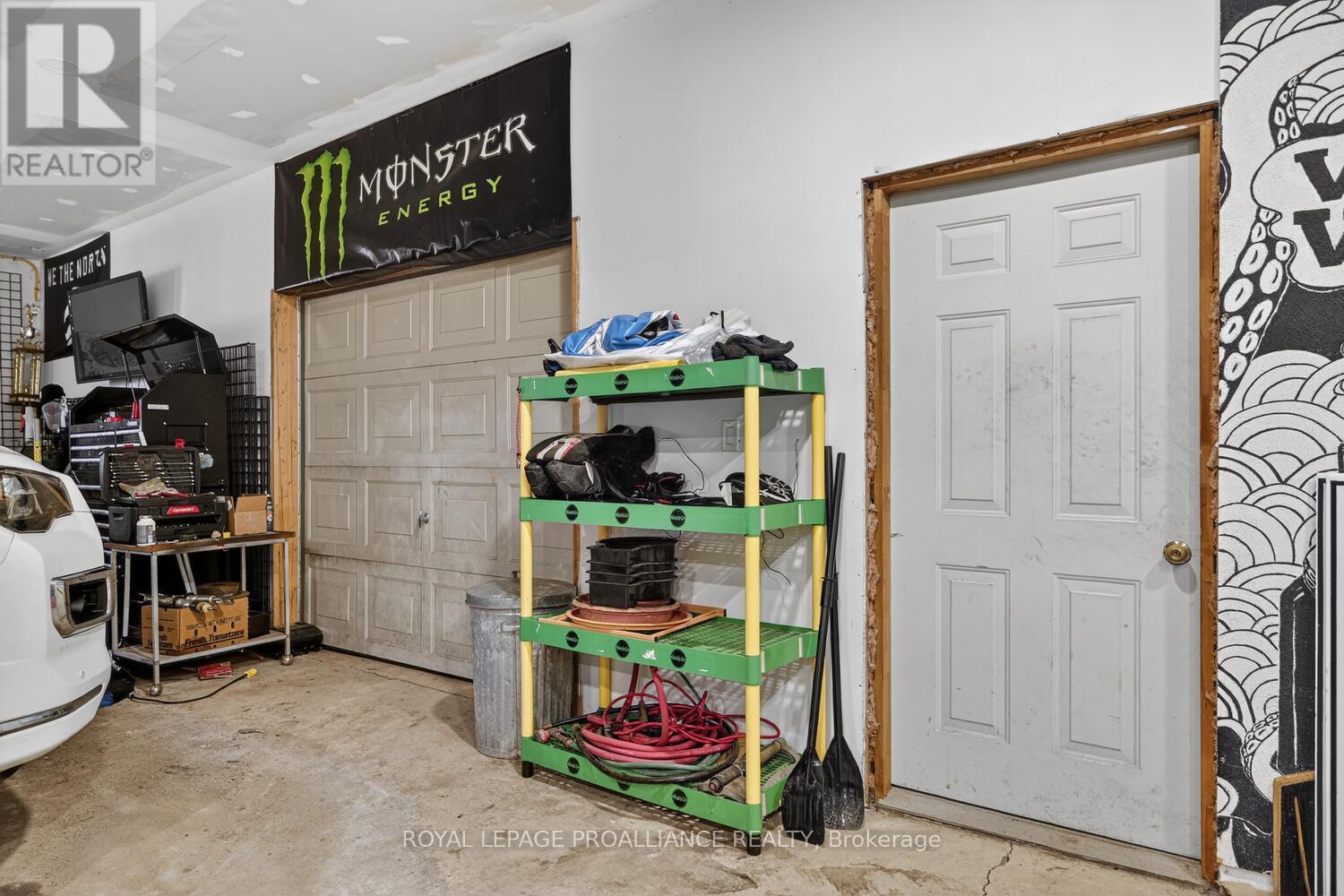 376 County Road 5 Road, Front Of Yonge, Ontario  K0E 1B0 - Photo 40 - X12993948