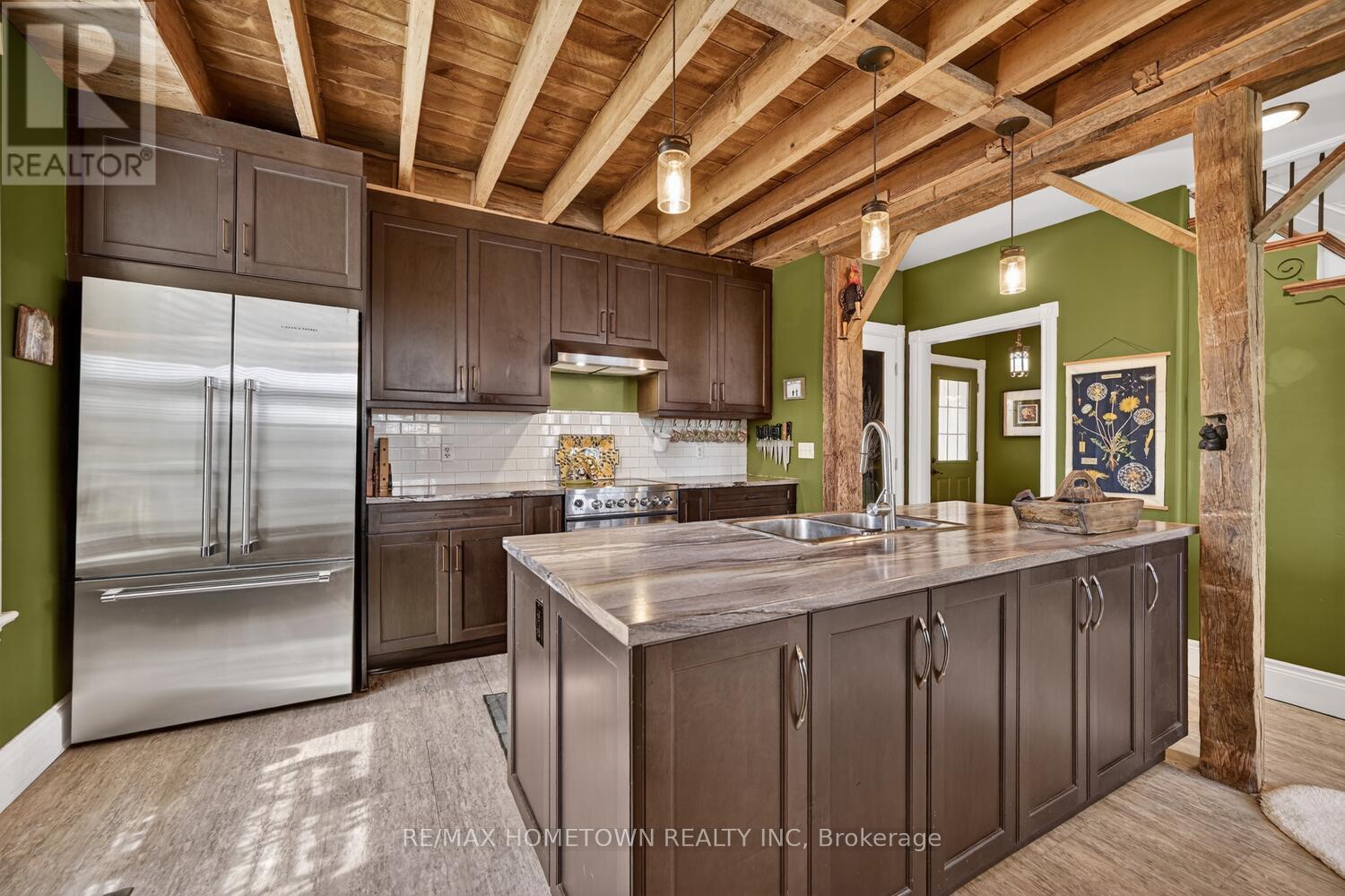 11842 Rocksprings Road, Elizabethtown-Kitley, Ontario  K0G 1R0 - Photo 4 - X12994572