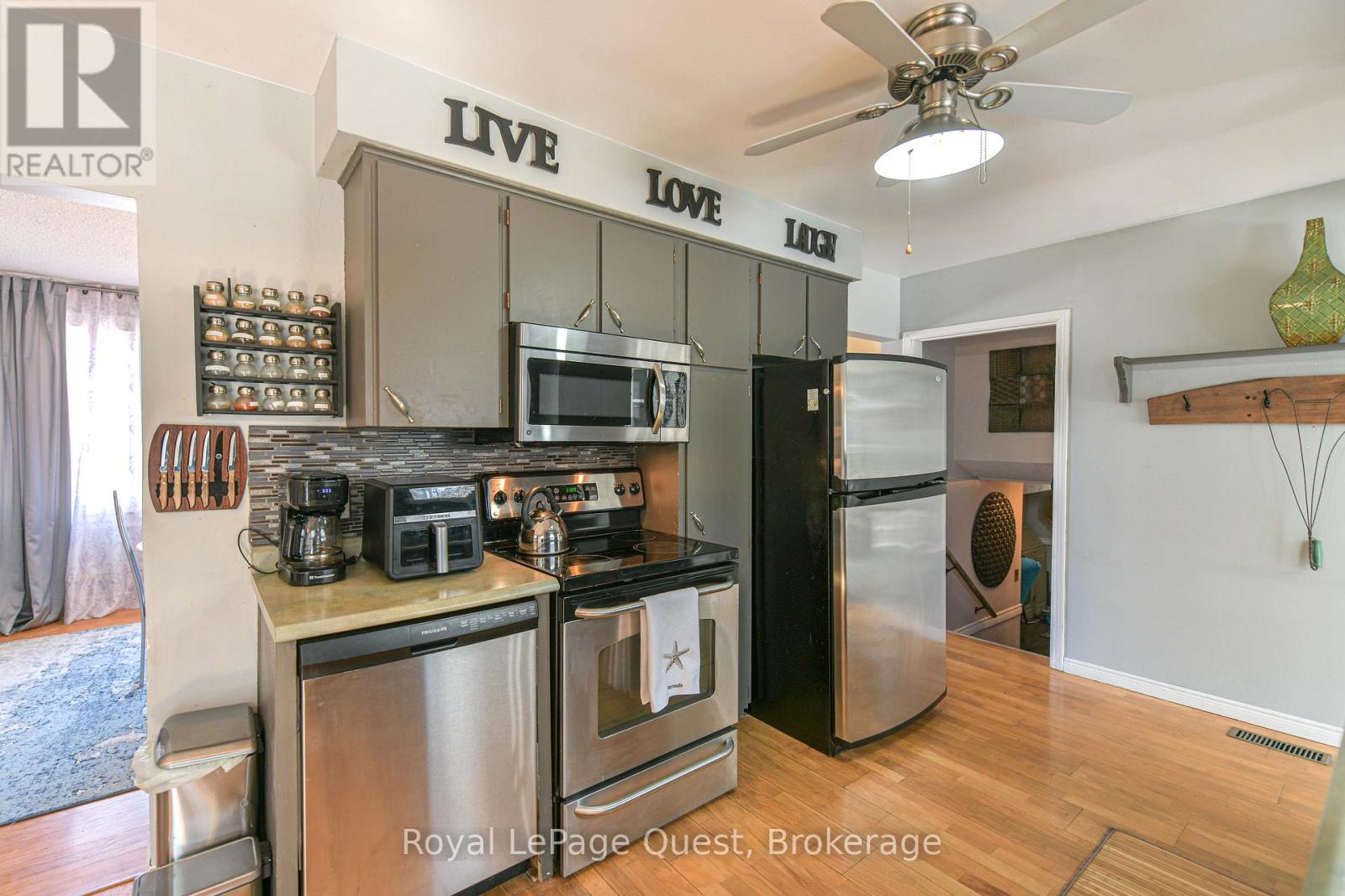 333 Collins Drive, Orillia, Ontario  L3V 1E5 - Photo 15 - S12994568