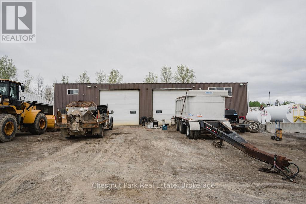 35 Niven Street S, Temiskaming Shores, Ontario  P0J 1R0 - Photo 3 - T12994498