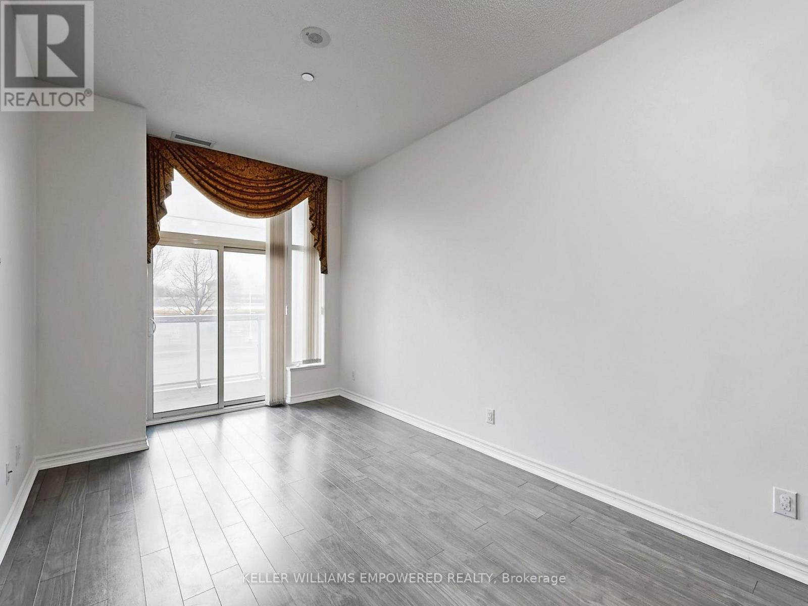120 - 8323 Kennedy Road, Markham, Ontario  L3R 5W7 - Photo 7 - N12971598