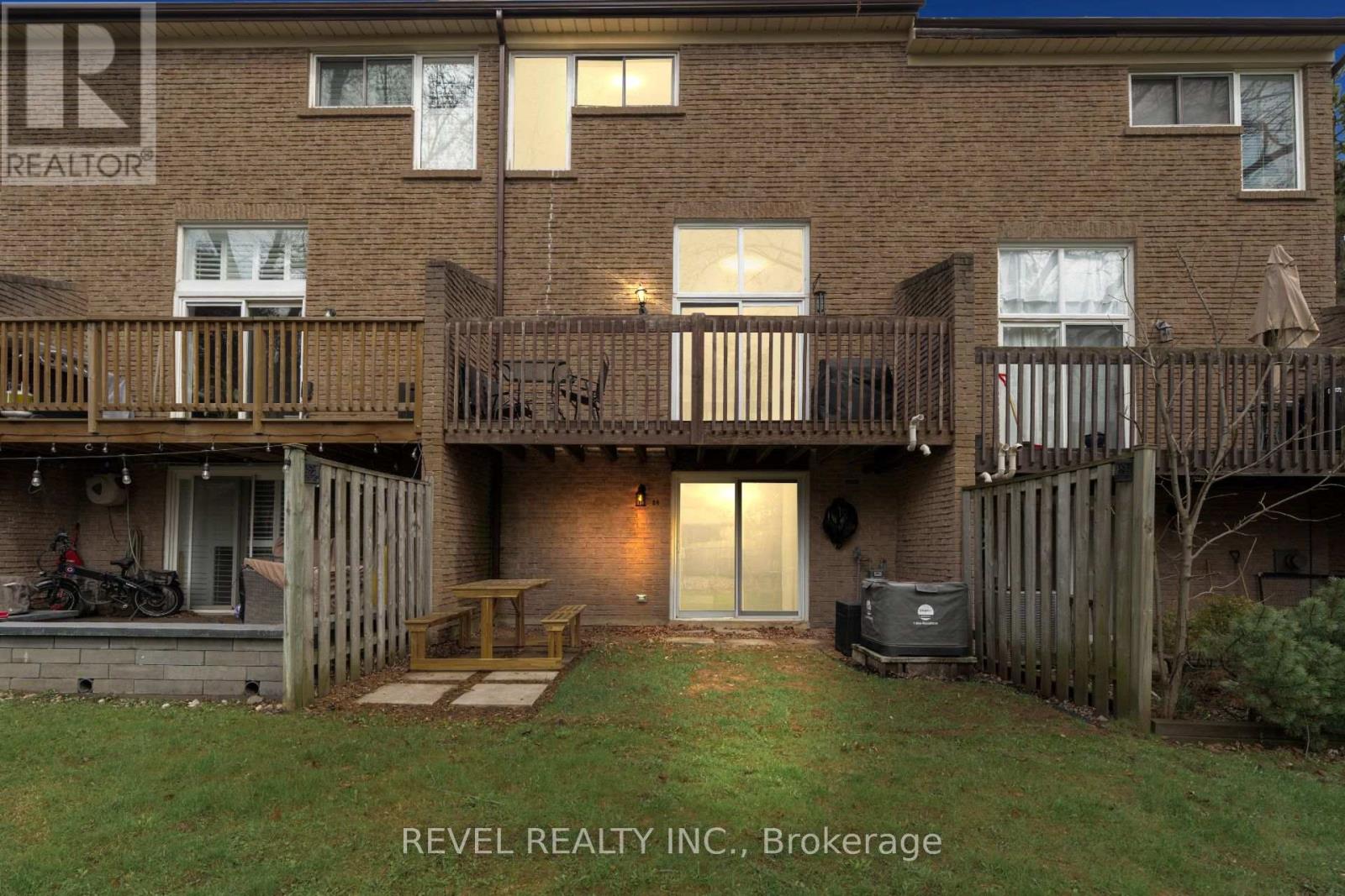 84 - 661 Childs Drive, Milton, Ontario  L9T 3V7 - Photo 42 - W12975822