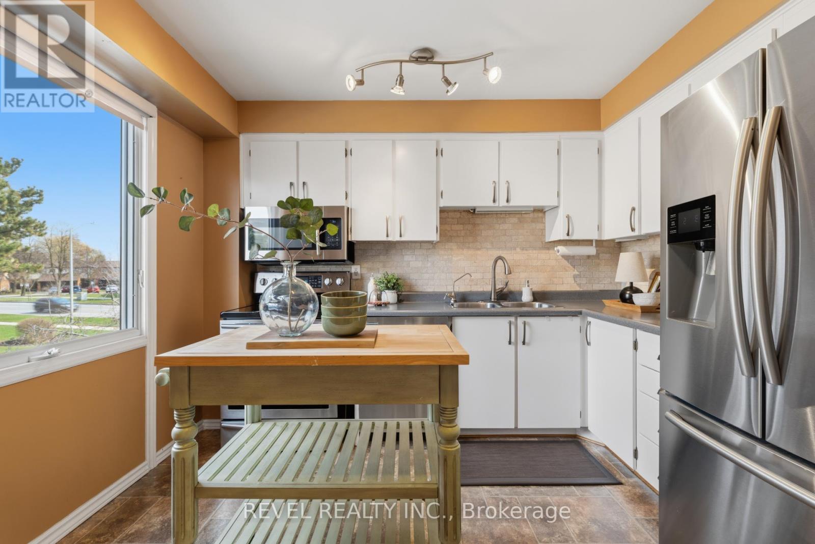 84 - 661 Childs Drive, Milton, Ontario  L9T 3V7 - Photo 9 - W12975822