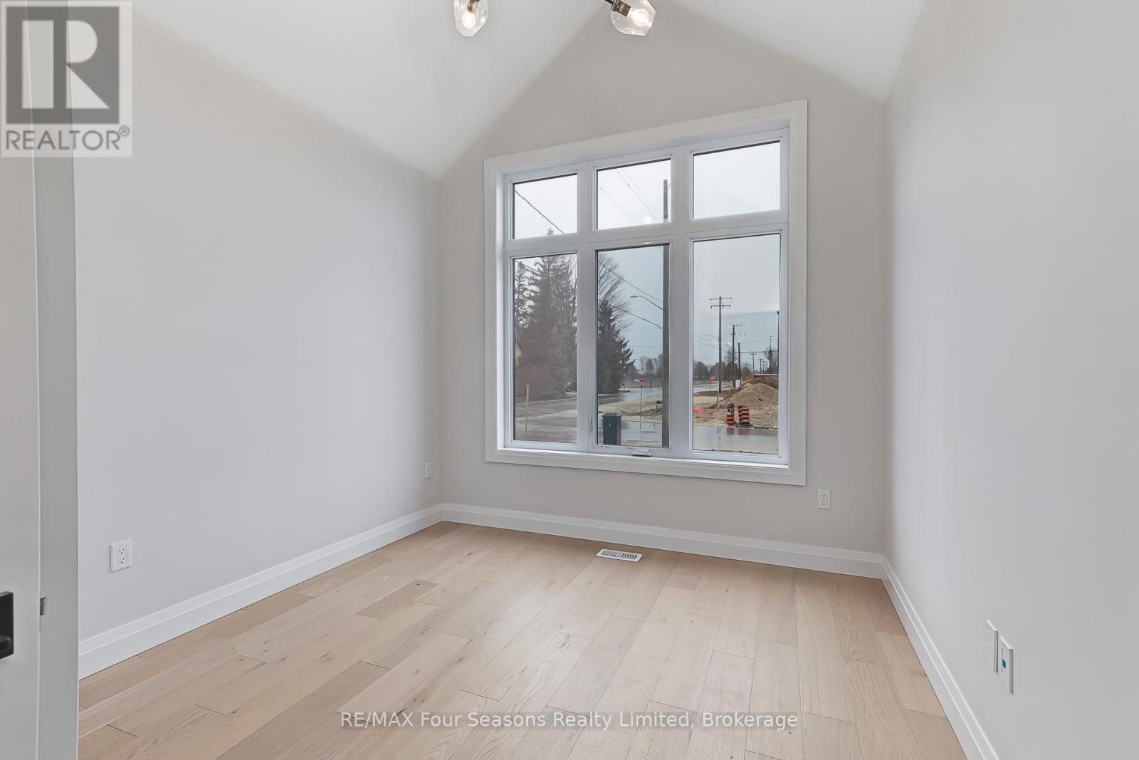 1 Boynton Court, Blue Mountains, Ontario  N0H 2P0 - Photo 20 - X12994508